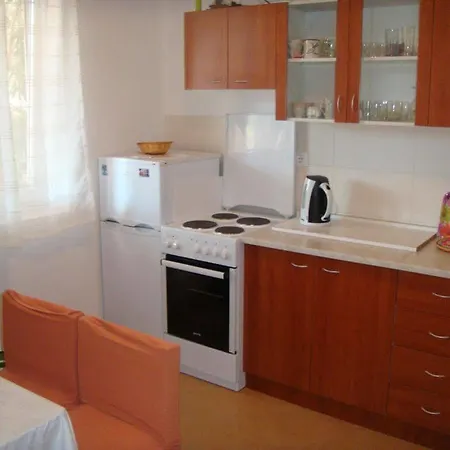 بيت ضيافة Family House Nozica دوبروفينك