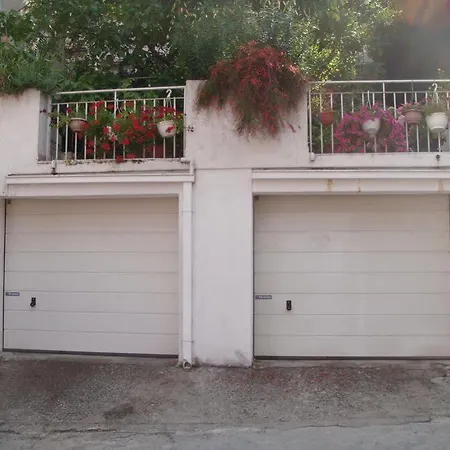 Family House Nozica دوبروفينك