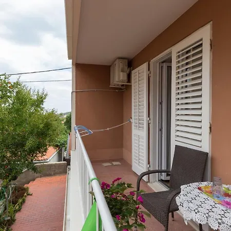 Family House Nozica בית הארחה דוברובניק